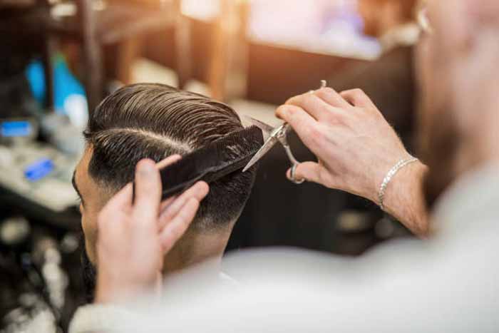 What Are the Advantages of a Hair Salon