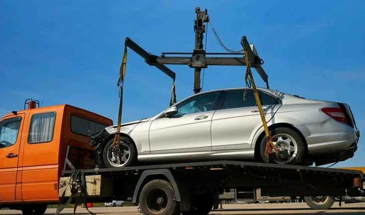 Why a Local Towing Company in San Jose is Best During Emergencies